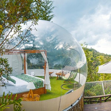فندق Bubblesky Glamping 40 Min From Medellin إلريتيرو المظهر الخارجي الصورة