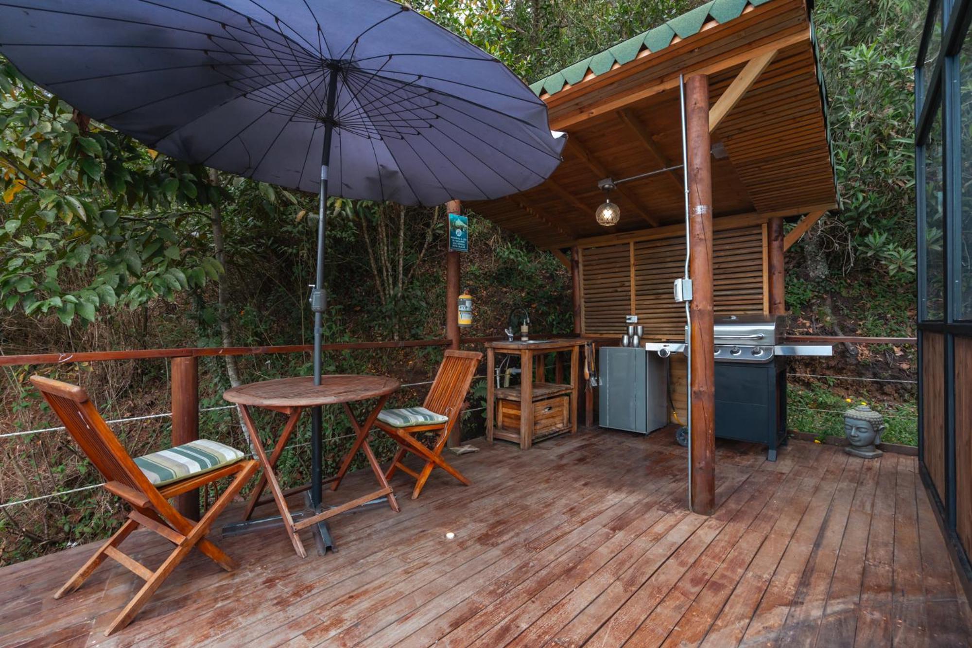 فندق Bubblesky Glamping 40 Min From Medellin إلريتيرو المظهر الخارجي الصورة