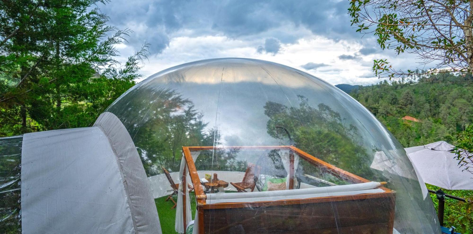 فندق Bubblesky Glamping 40 Min From Medellin إلريتيرو المظهر الخارجي الصورة